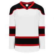 XS / White Black Red-415